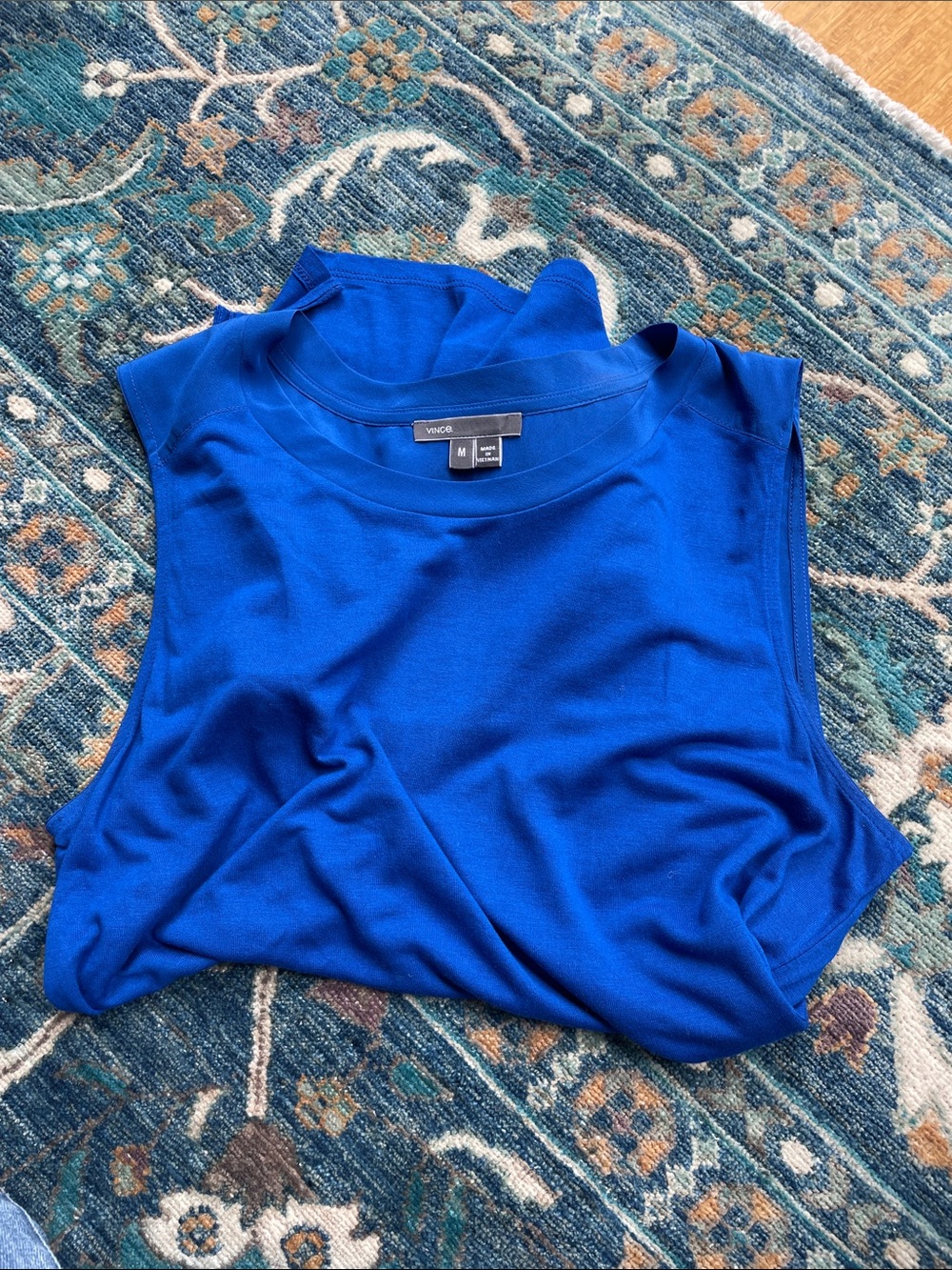 Vince Sleeveless Crewneck Top in Cobalt Blue